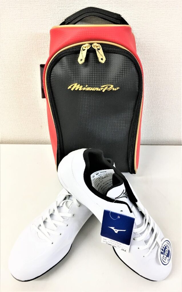 MIZUNO ミズノ ライトレボバディー 野球 スパイク 28.0cm・MIZUNO Pro シューズケース 限定カラー 黒×赤