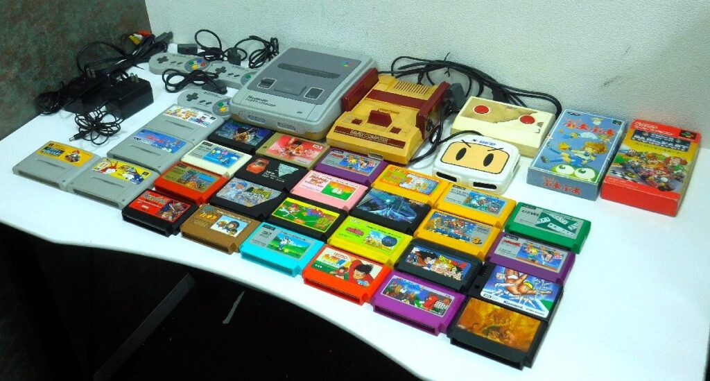任天堂 初代ファミコン HVC-001 スーパーファミコン SHVC-001 スーパーマルチタップ2 ハイパーショット ソフトまとめ