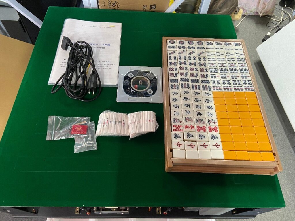 WMT ワールドマージャントレード MJT 全自動麻雀卓 雀卓 外枠あり 脚付き