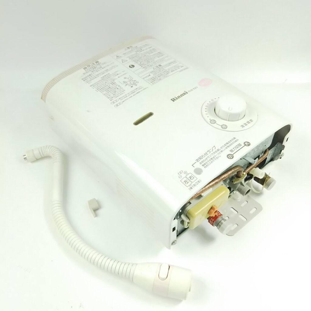 ジャンク Rinnnai リンナイ ガス瞬間湯沸器 RUS-520 都市ガス 現状品