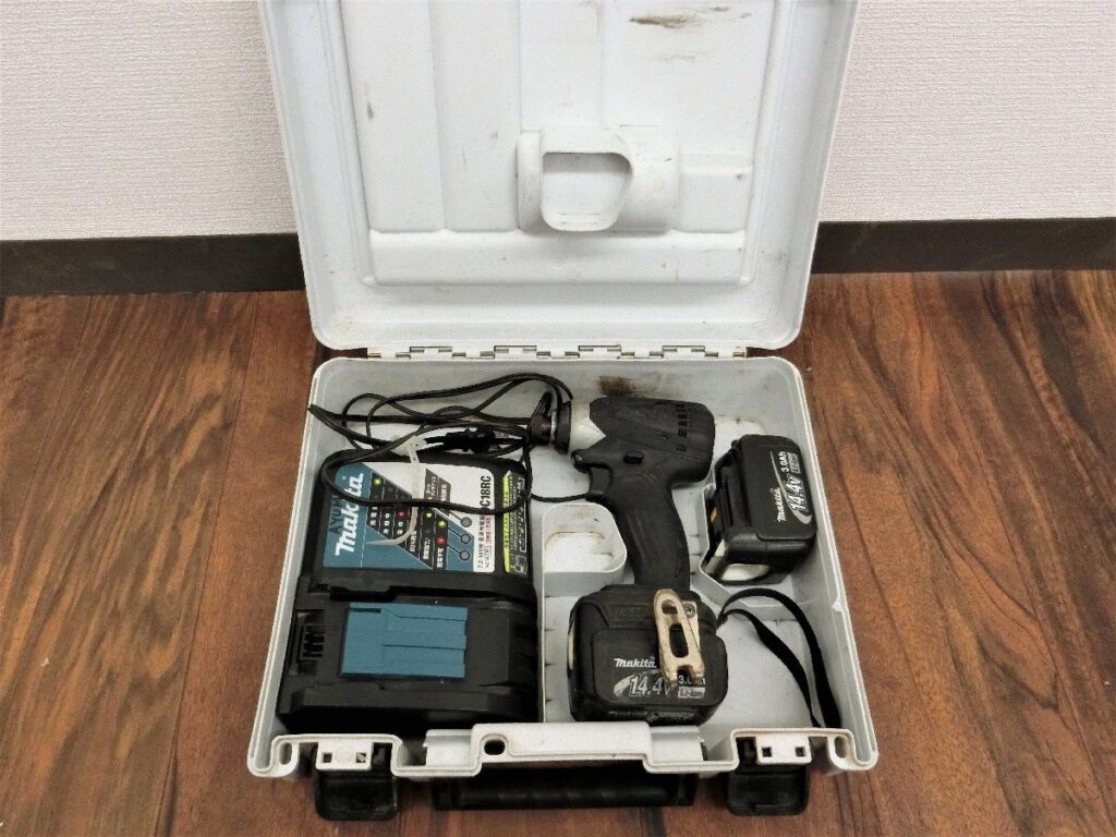 makita マキタ TD134DX2 充電式インパクトドライバ