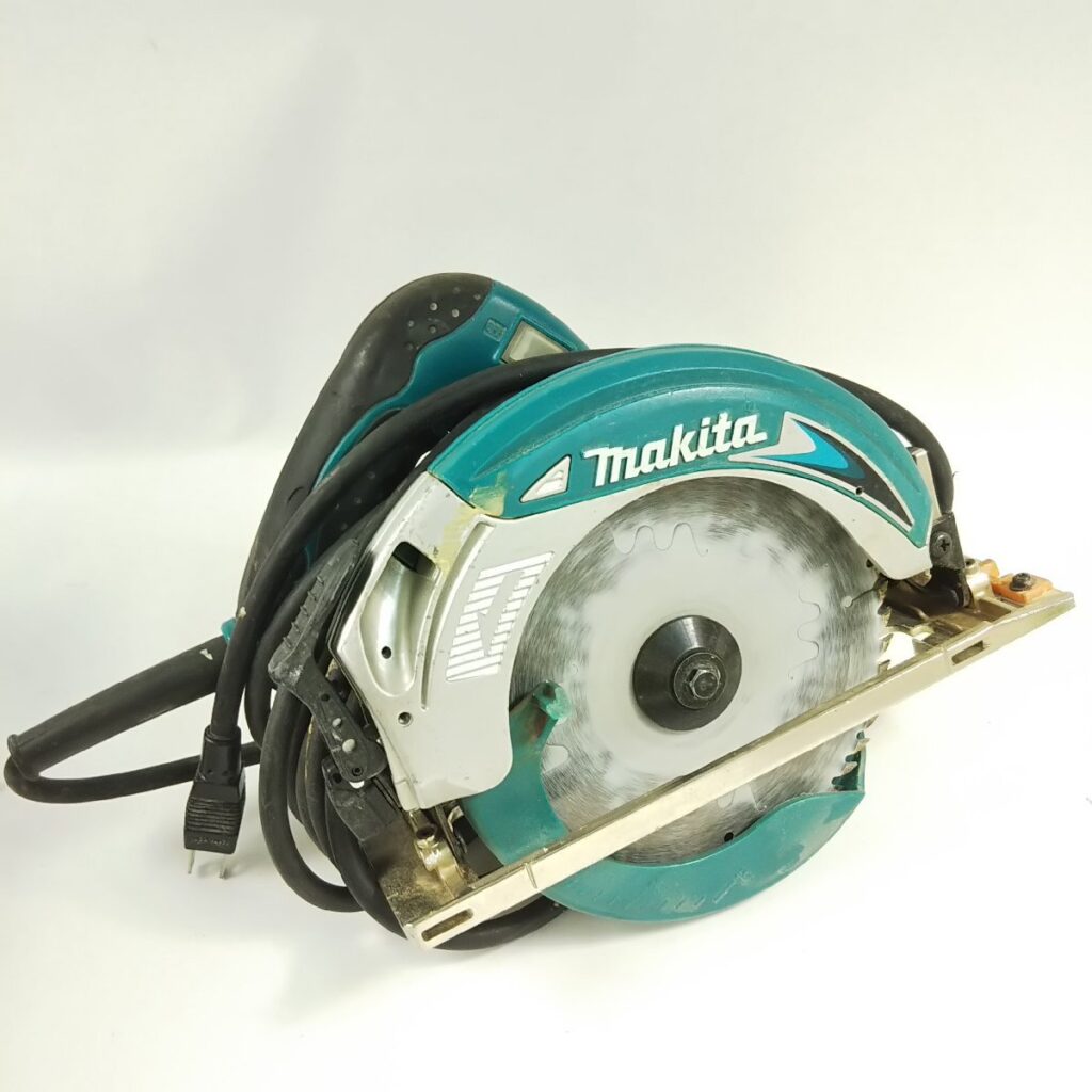 Makita マキタ 165mm 丸ノコ 5637BA 丸鋸 まるのこ