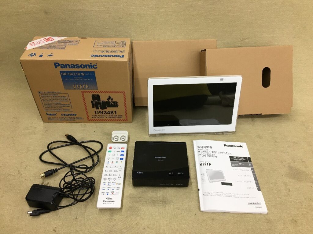 Panasonic UN-10CE10-W プライベートビエラ 10V型 ポータブル 液晶テレビ 防水テレビ 2020年製