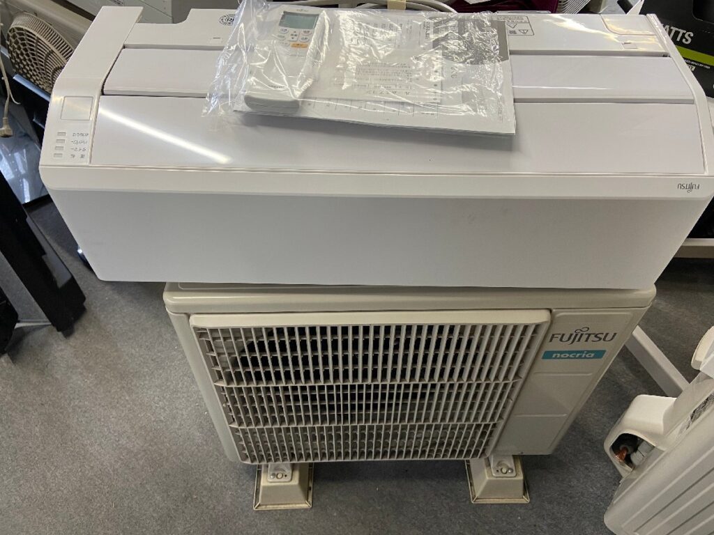 FUJITSU 富士通 nocria ノクリア ルームエアコン AS-C22J-W 2019年製 室外機 AO-C22J