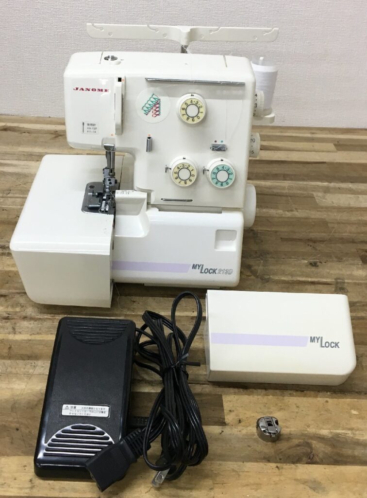 JANOME ジャノメ ミシン MYLOCK 213D 788型 ロックミシン ペダル付き 手工芸 裁縫 本体