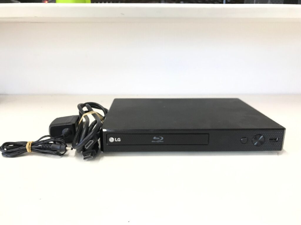 LG Electronics Bp250 BLU-RAY DISC DVD PLAYER 2020年製