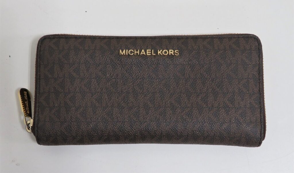 MICHAEL KORS 長財布 マイケルコース M-1805　ラウンドファスナー