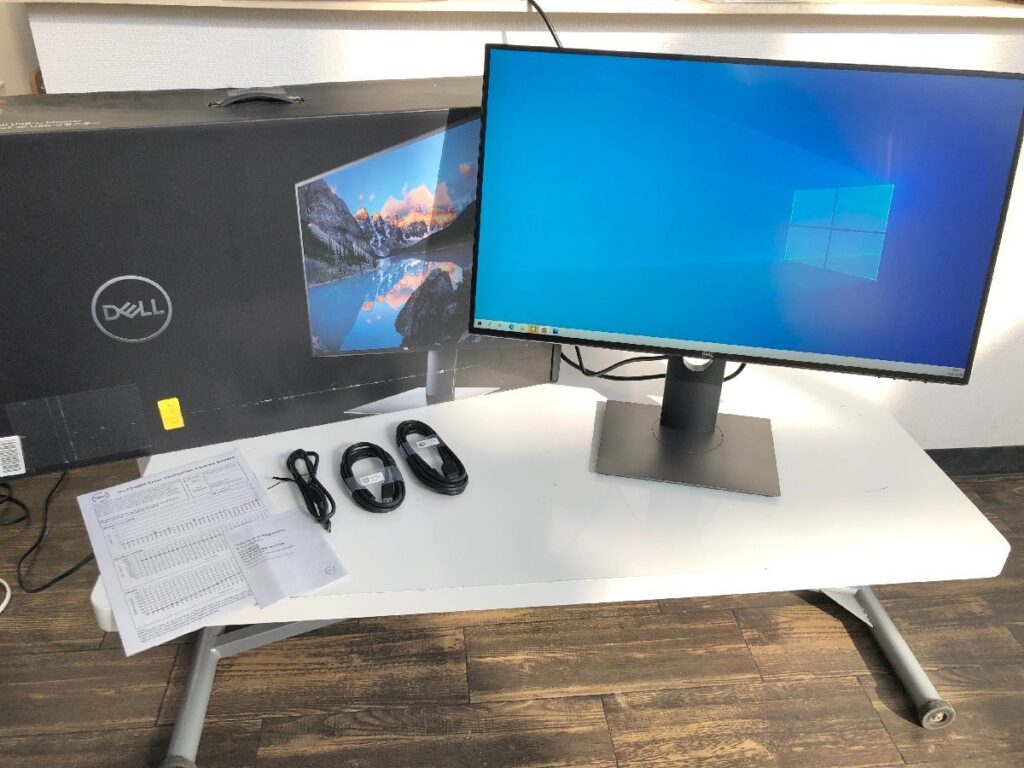 Dell U2720QM 27インチ 4K モニター 2021年製 PC周辺機器 デル