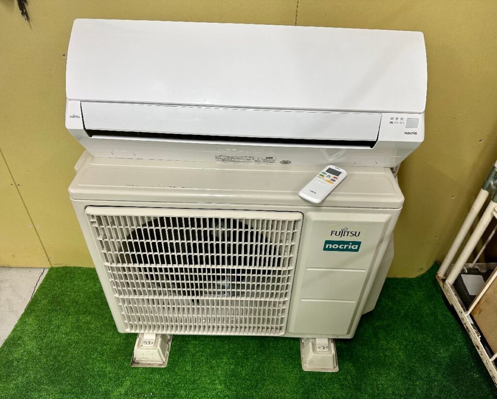 2022年製 富士通 nocria ルームエアコン AS-AH562M2 室内機 AO-AH562M2 室外機 冷房暖房兼用