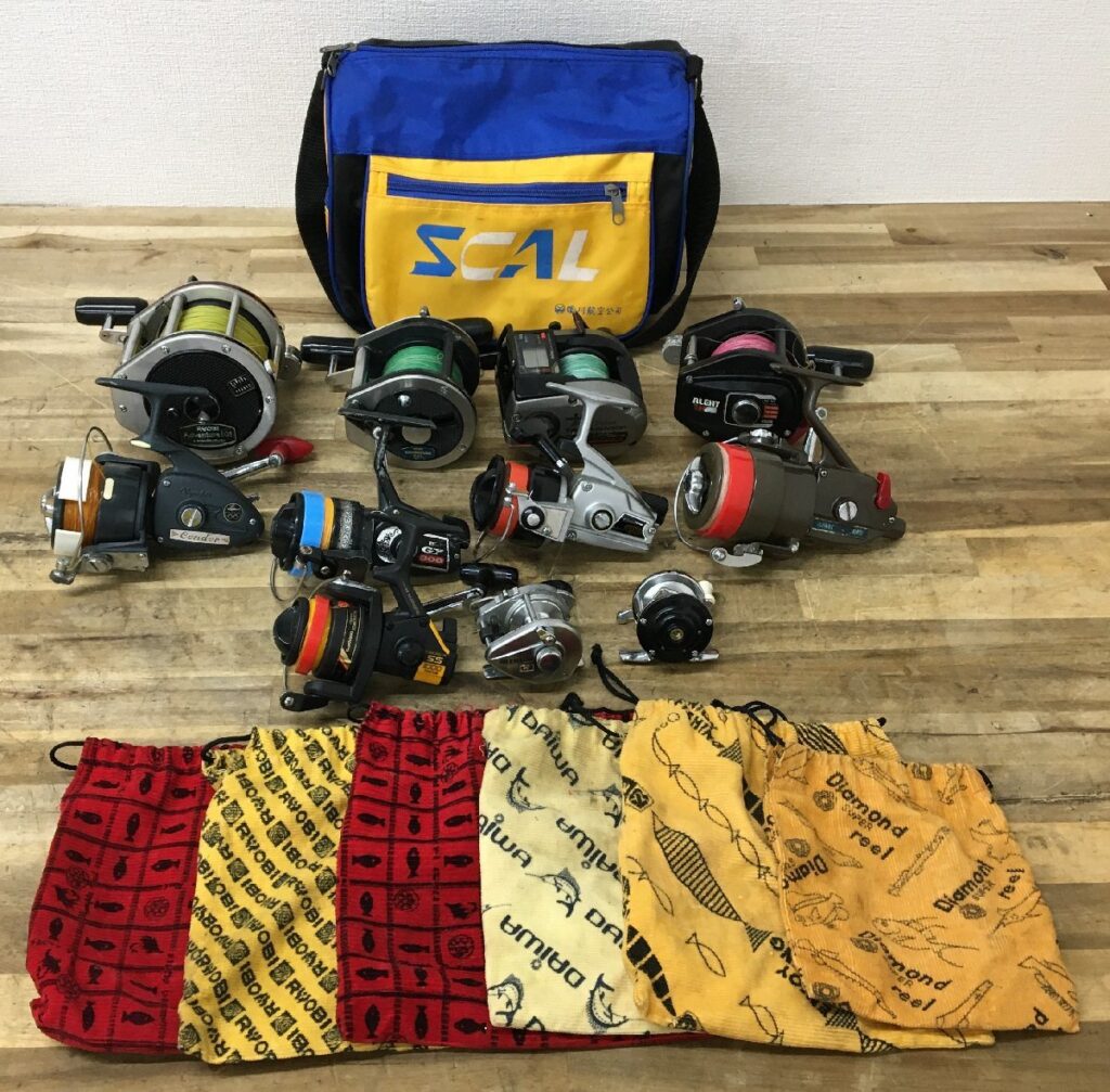 リール 11点 RYOBI Daiwa SIMANO 等 リール袋 6点 バッグ付き 釣り 釣り具 フィッシング まとめ売り