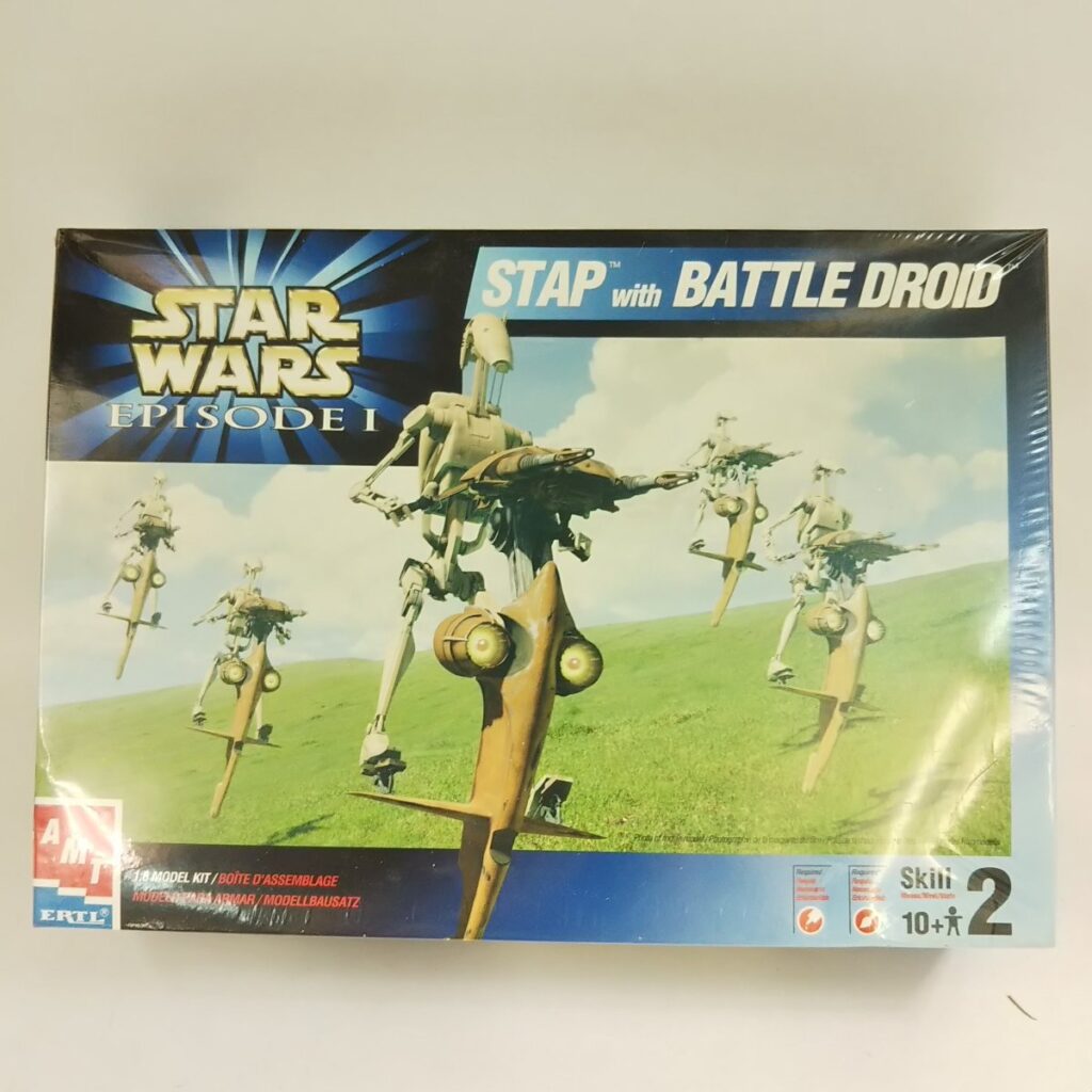 未使用 STAR WARS スターウォーズ 1/6プラモデル AMT STAP with BATTLE DROID