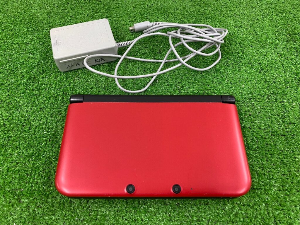 任天堂 ニンテンドー 3DS LL レッド × ブラック (状態；本体.充電器あり) Nintendo 動作確認済 初期化済