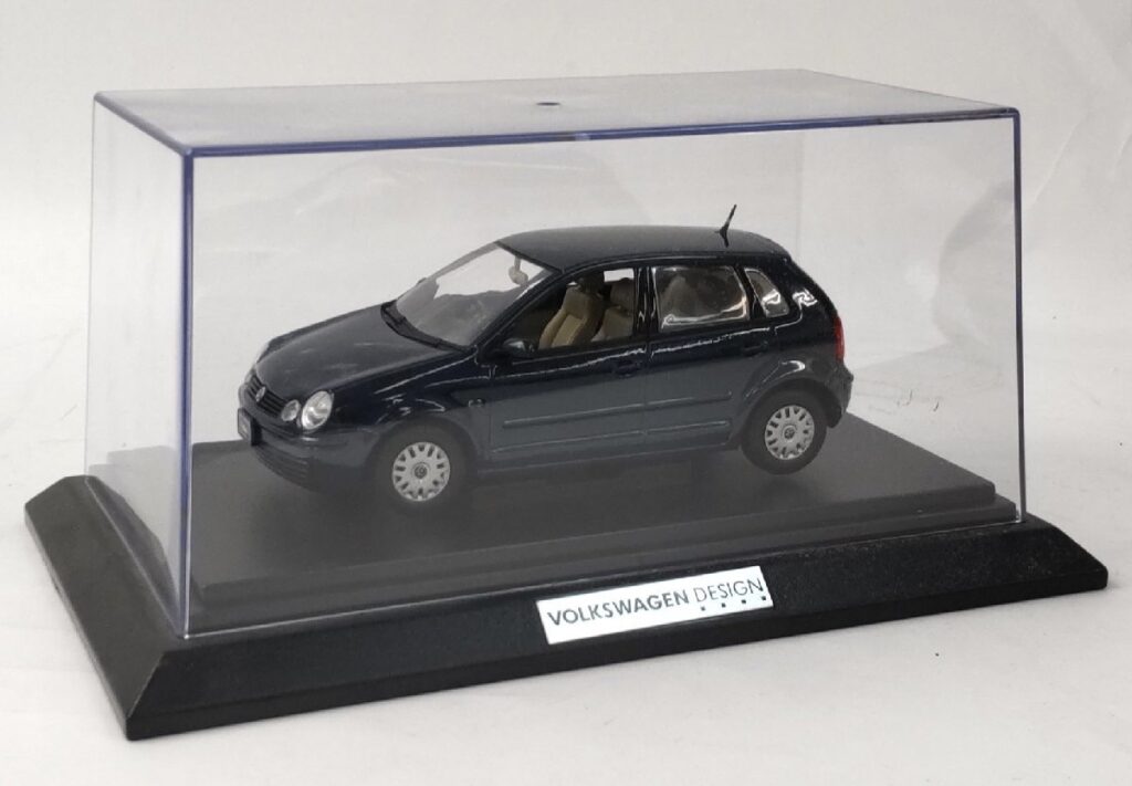 フォルクスワーゲン ポロ ミニカー ブラック VW Polo 車 自動車 おもちゃ