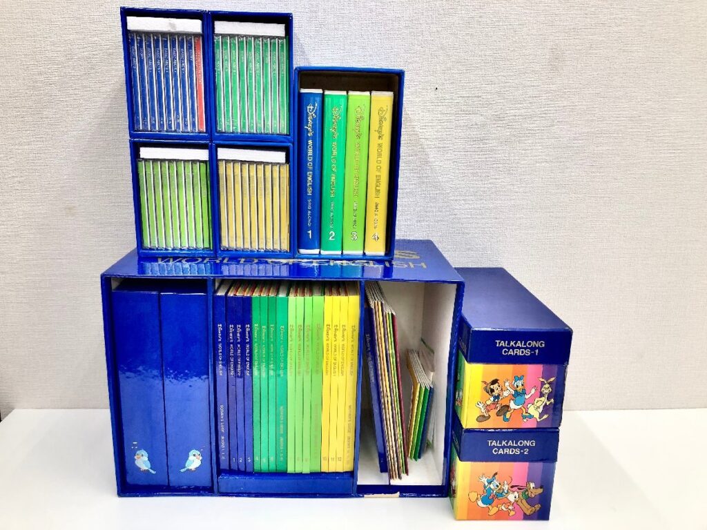 DWE ディズニー英語システム ワールドファミリー DISNEY WORLD OF ENGLISH 未開封品あり