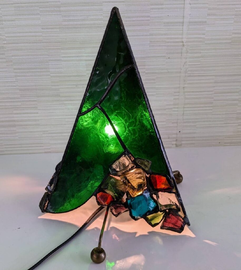 ステンドグラスランプ テーブルライト ガラスインテリア スタンドライト