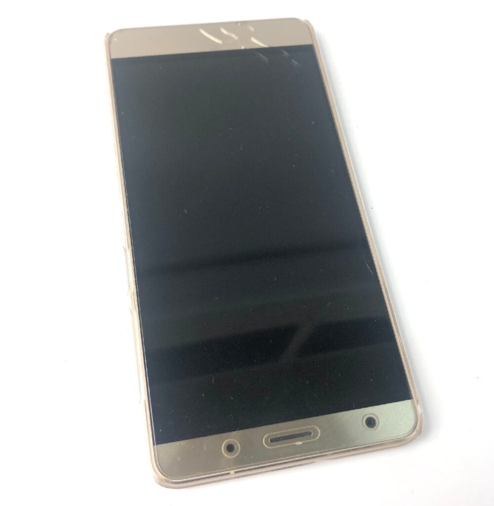 ASUS Zenfone 3 ZS570 詳細不明 エイスース スマホ スマートフォン