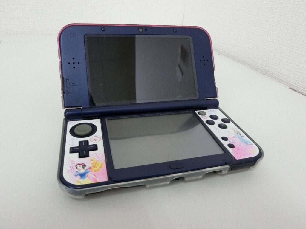 任天堂 new nintendo 3DS LL 本体のみ RED-001 初期化済 ニンテンドー