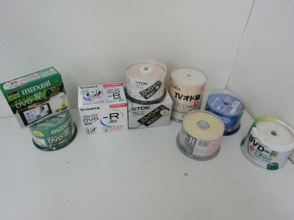 DVD-R maxell /FUJIFILM/TDK 等 約9.0kg まとめて