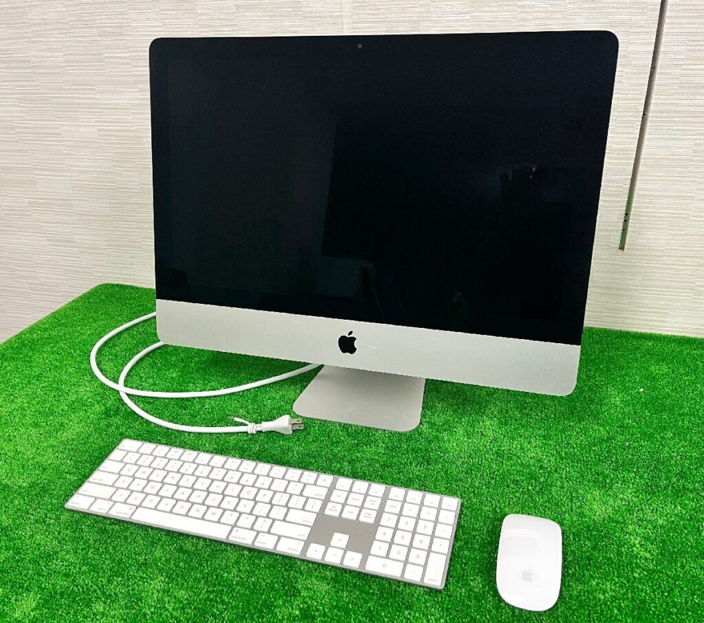 Apple iMac 19.2 クアッドコア Intel Core i3 メモリ 8GB キーボード・マウス付 動作確認済