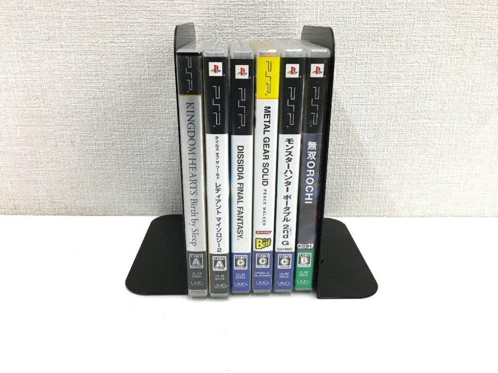 PSP プレイステーションポータブル ソフト 6点 まとめ売り モンハン/無双OROCHI/他