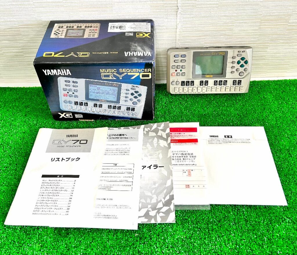 YAMAHA QY70ヤマハハンディ ミュージック シーケンサー/取説/CD-ROMコード/元箱 付 動作確認OK