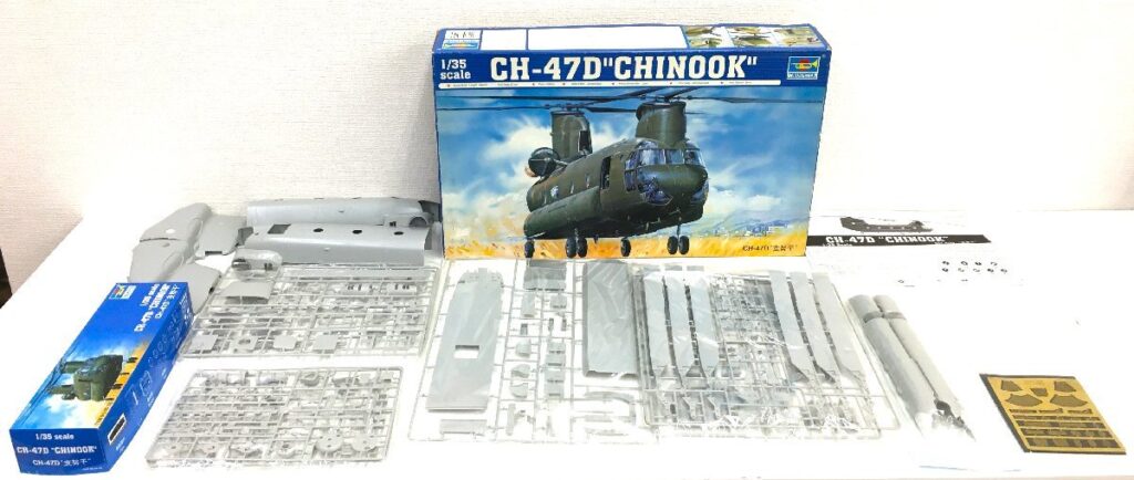 TRUMPETER トランぺッター CH-47D CHINOOK チヌーク 大型輸送ヘリコプター アメリカ 1/35