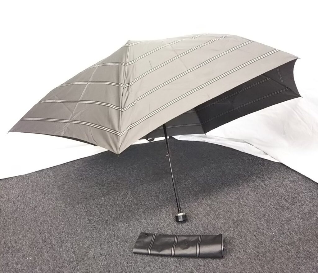 正規 BURBERRY バーバリー 折りたたみ傘 カサ かさ 訳アリ