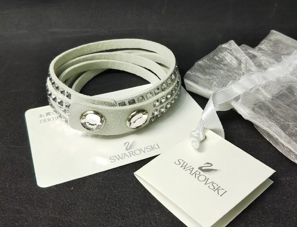 正規 美品 SWAROVSKI スワロフスキー ブレスレット ホワイト