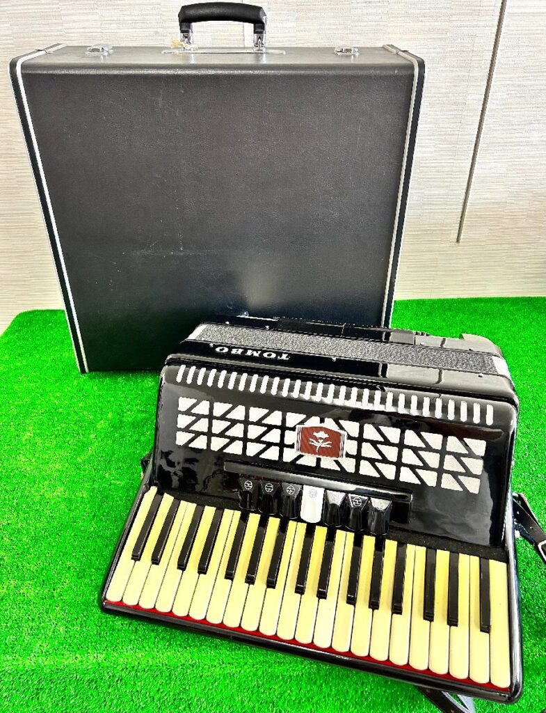 TOMBO T80B アコーディオン 音出し確認済み