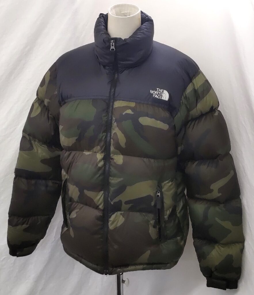 THE NORTH FACE ザノースフェイス ノベルティ ヌプシ ダウンジャケット XLサイズ ND91408 迷彩柄 カモフラ柄