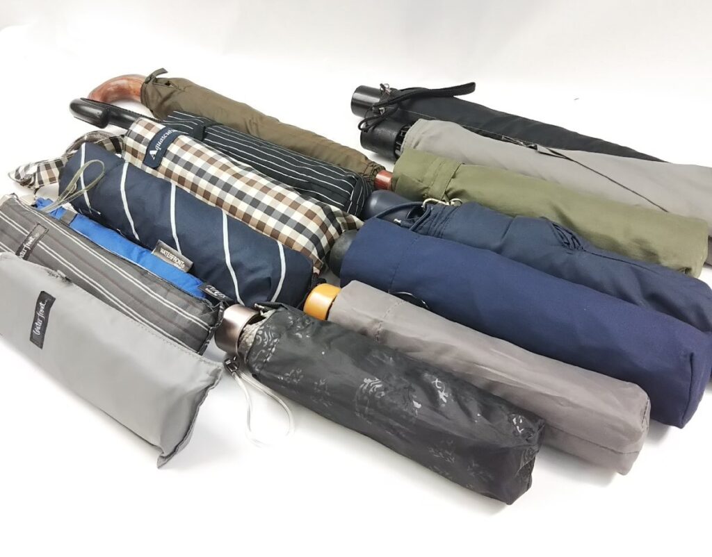 大量 ジャンク 折りたたみ傘いろいろまとめて アクアスキュータム/ウォーターフロントなど 折り畳み傘 現状品