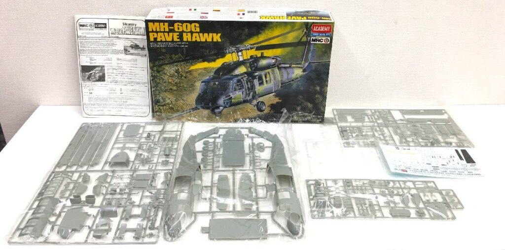 ACADEMY アカデミー 1/35 MH-60G PAVE HAWK ペイブ・ホーク
