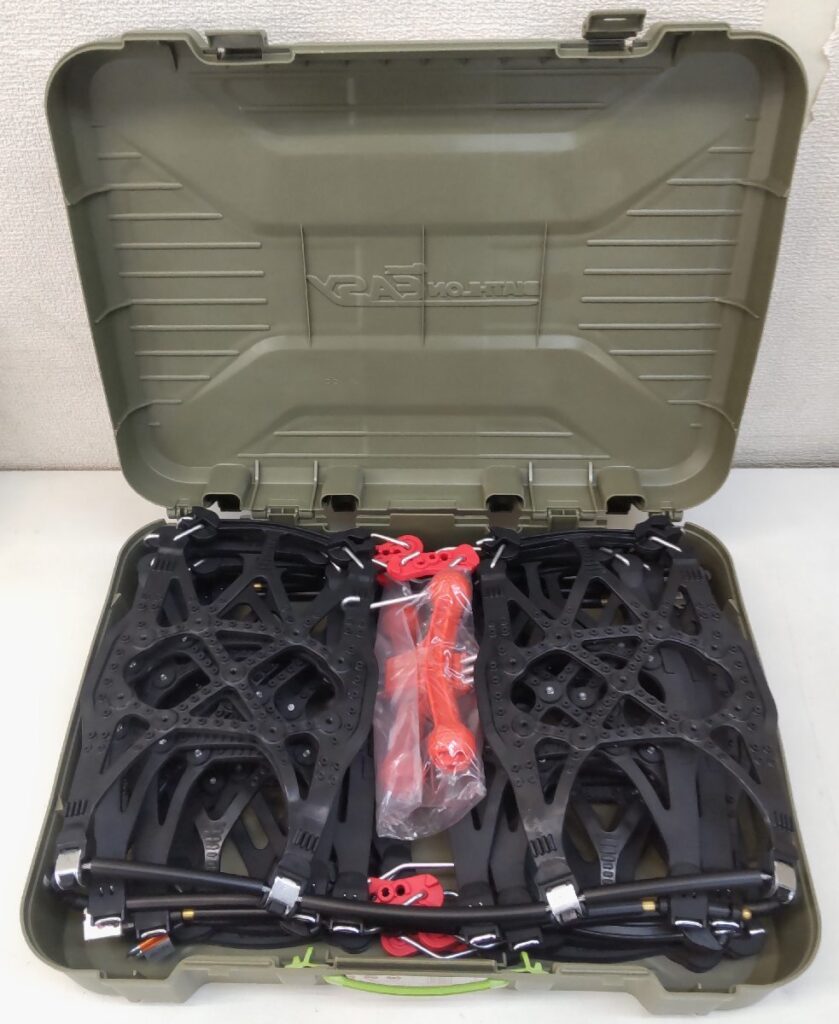 美品 CARMATE BIATHLON QUICK EASY 非金属製タイヤチェーン QE7 カーメイト バイアスロン クイックイージー