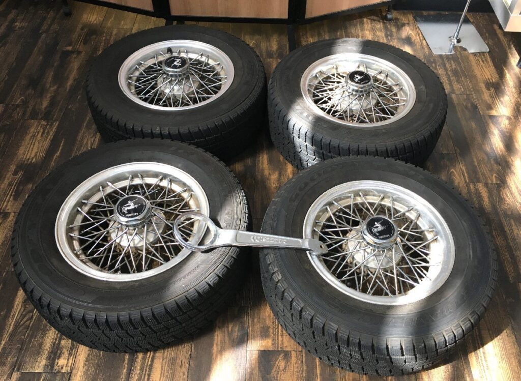 GOODYEAR グッドイヤー ICE NAVI NH 215/65R15 スタッドレス WISER ホイール付き 4本