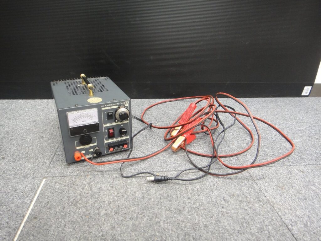 DAIWA/ダイワ PS-304ⅱ 直流 安定化 電源 パワーサプライ DC POWER SUPPLY