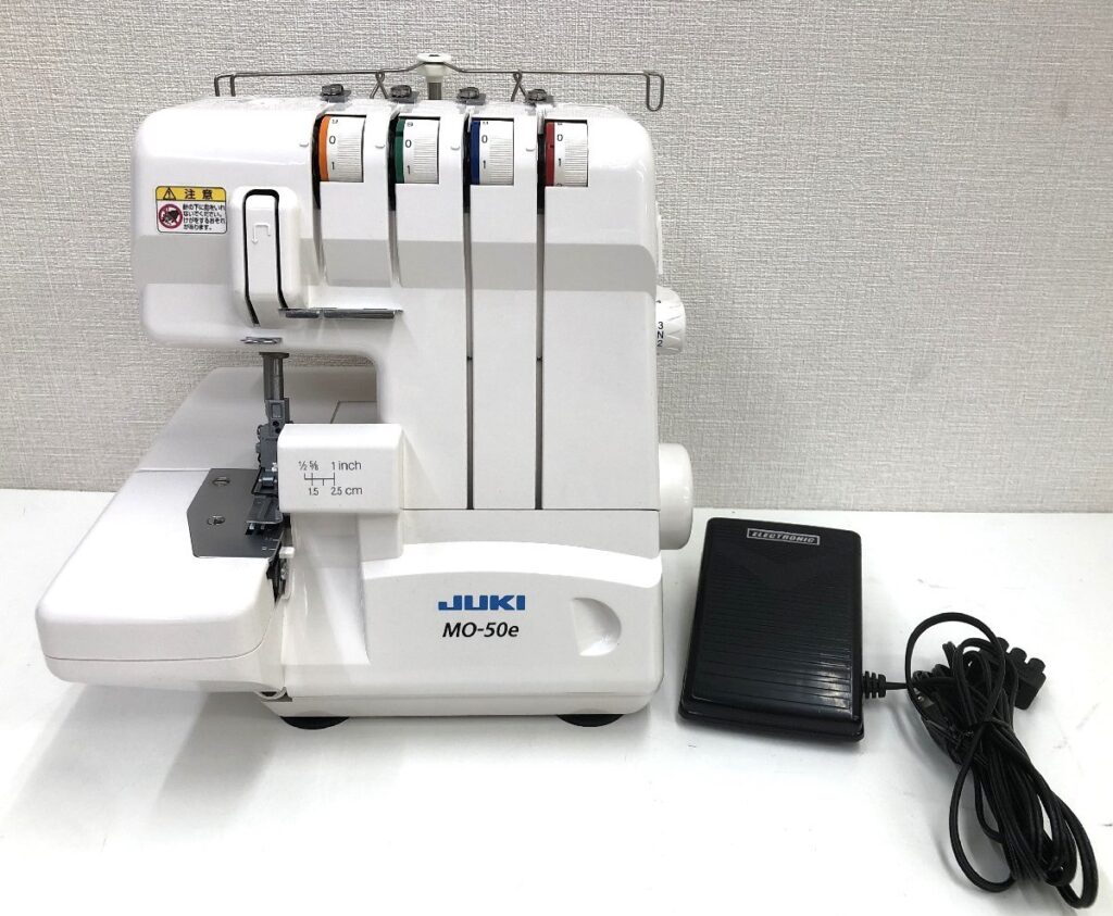 JUKI ジューキ ロックミシン MO-50e フットコントローラー カバー付き ミシン 裁縫 通電確認済み