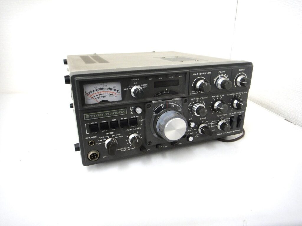 TRIO トリオ TS-820X SSBトランシーバー 本体のみ 動作未確認