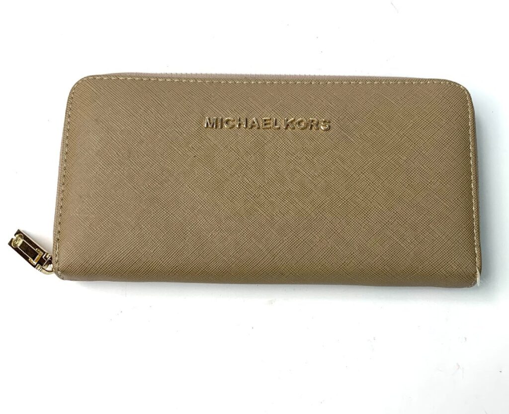 MICHAEL KORS マイケルコース 長財布 ベージュ