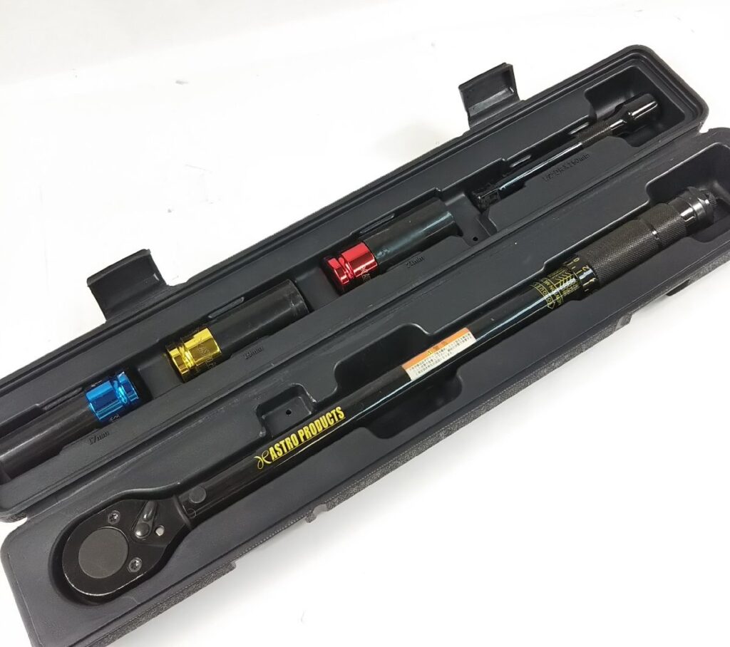 ASTRO PRODUCTS アストロプロダクツ 1/2DRプリセット型トルクレンチセット 限定色 グロスブラック