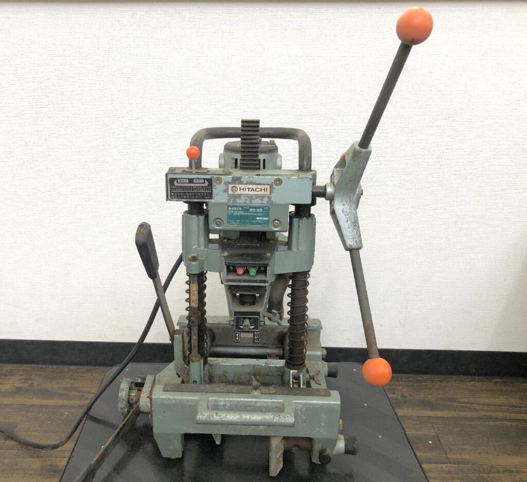 HITACHI 日立工機 30mm 深穴角のみ 角ノミ BS30 100V 50/60Hz 電動工具