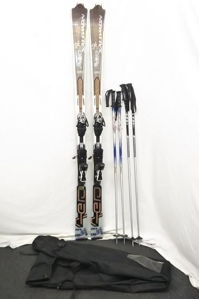 SALOMON AERO サロモン スキー板 170cm ストック2組/カバーつき