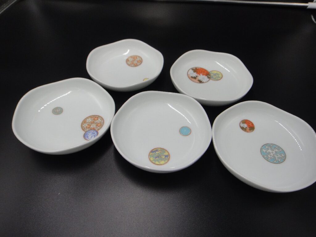 深川製磁 寿赤絵 小皿揃　蘭・竹・梅・菊 小皿 5枚