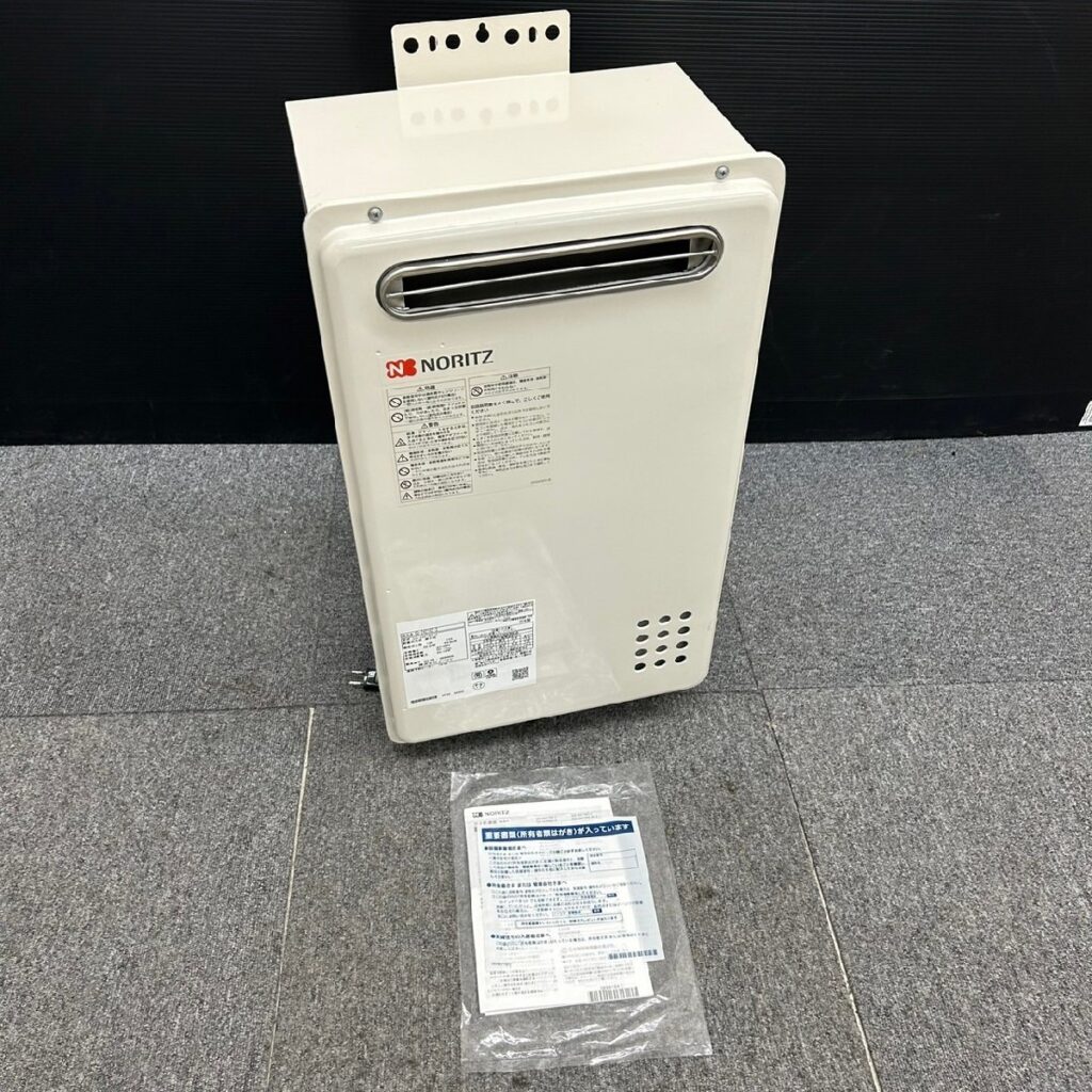 ノーリツ ガス給湯器 GQ-2421WZ-3 業務用 都市ガス 屋外 2022年製 動作未確認