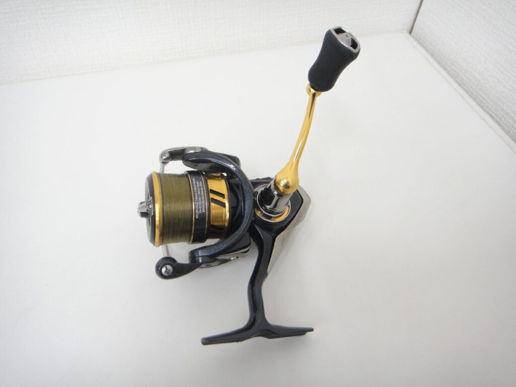 DAIWA ダイワ スピニングリール LEGALIS レガリス LT 2500S-XH