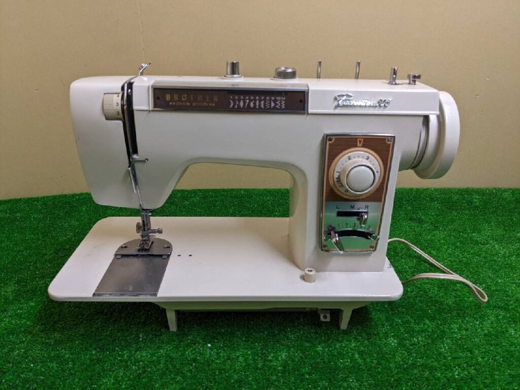 BROTHER ブラザー pacesetter ペースセッター 605 ZU2-B605 ※足踏みペダル欠品 動作不可