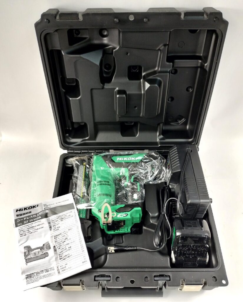 未使用 HiKOKI ハイコーキ 40mmコードレス仕上釘打機 NT3640DA 電動工具