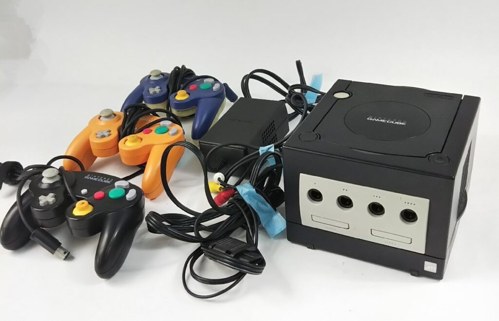 NINTENDO ニンテンドー GAME CUBE ゲームキューブ DOL-001/コントローラー3点
