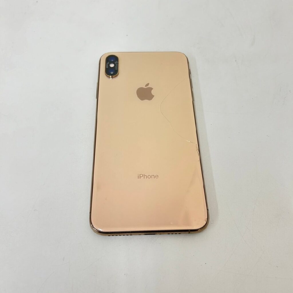iphone 詳細不明 割れあり 動作不可 本体のみ