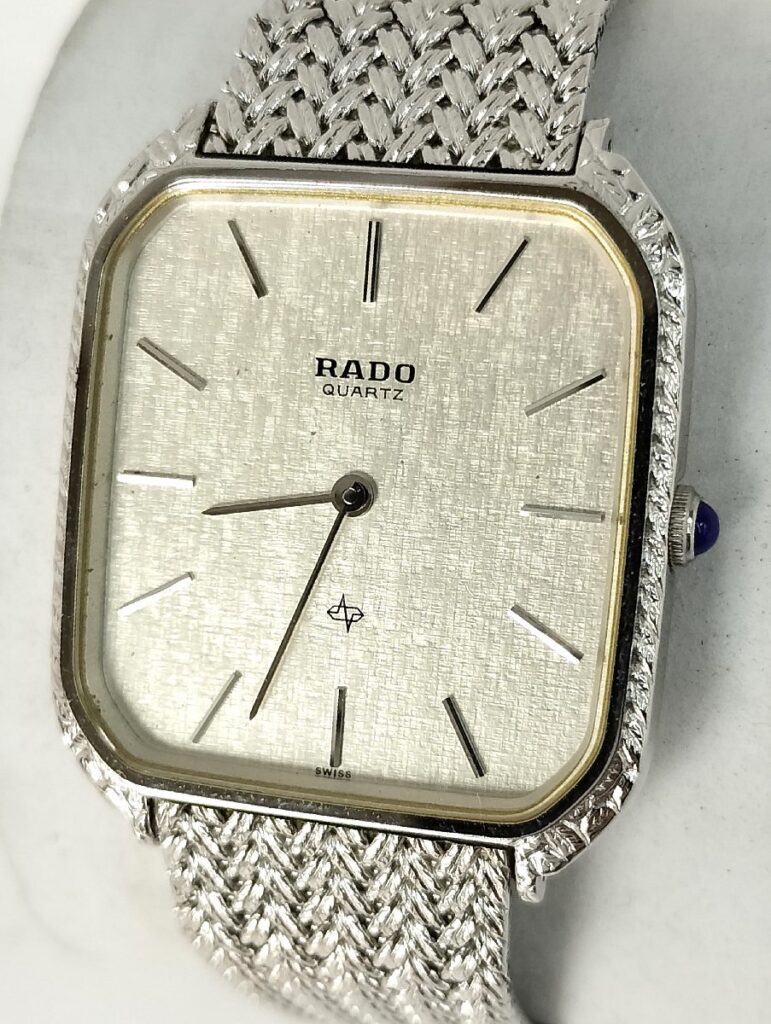 ジャンク 不動品 RADO ラドー 128.9500.2 クォーツ 腕時計 シルバー 現状品