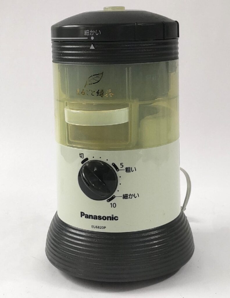 動作未確認 ジャンク Panasonic パナソニック まるごと緑茶 家庭用臼式お茶粉末器 EU6820P 電動 現状品
